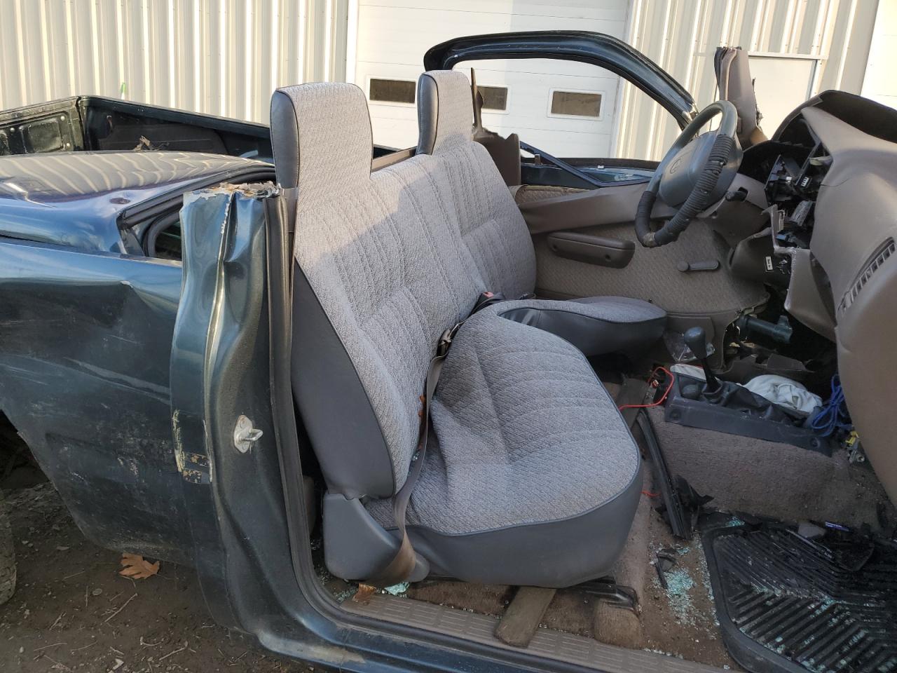 1995 Toyota Tacoma VIN 4TAUN61C0SZ019267 Copart auction photo, all over damage thumbnail 10