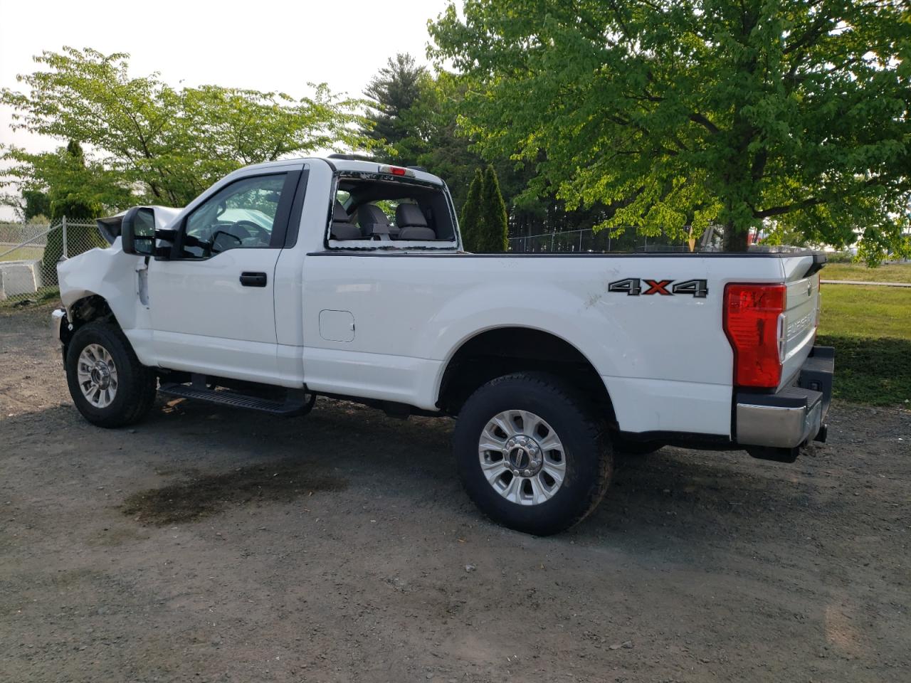 2021 Ford F250 VIN 1FTBF2B65MED81390 Copart auction photo, front end / minor dent/scratches damage thumbnail 2