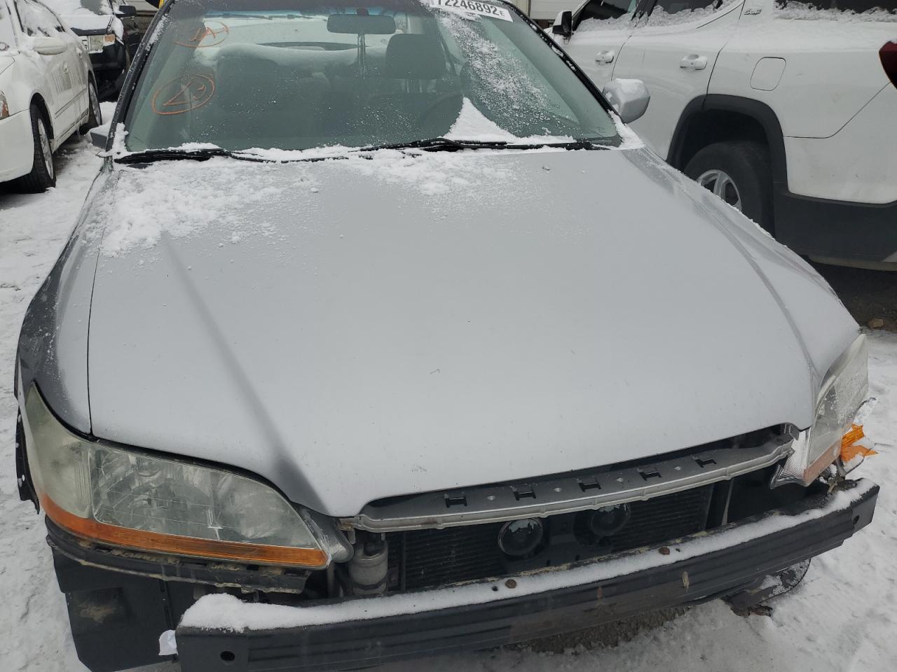 2001 Honda Accord VIN 1HGCG566X1A147649 Copart auction photo, all over damage thumbnail 5