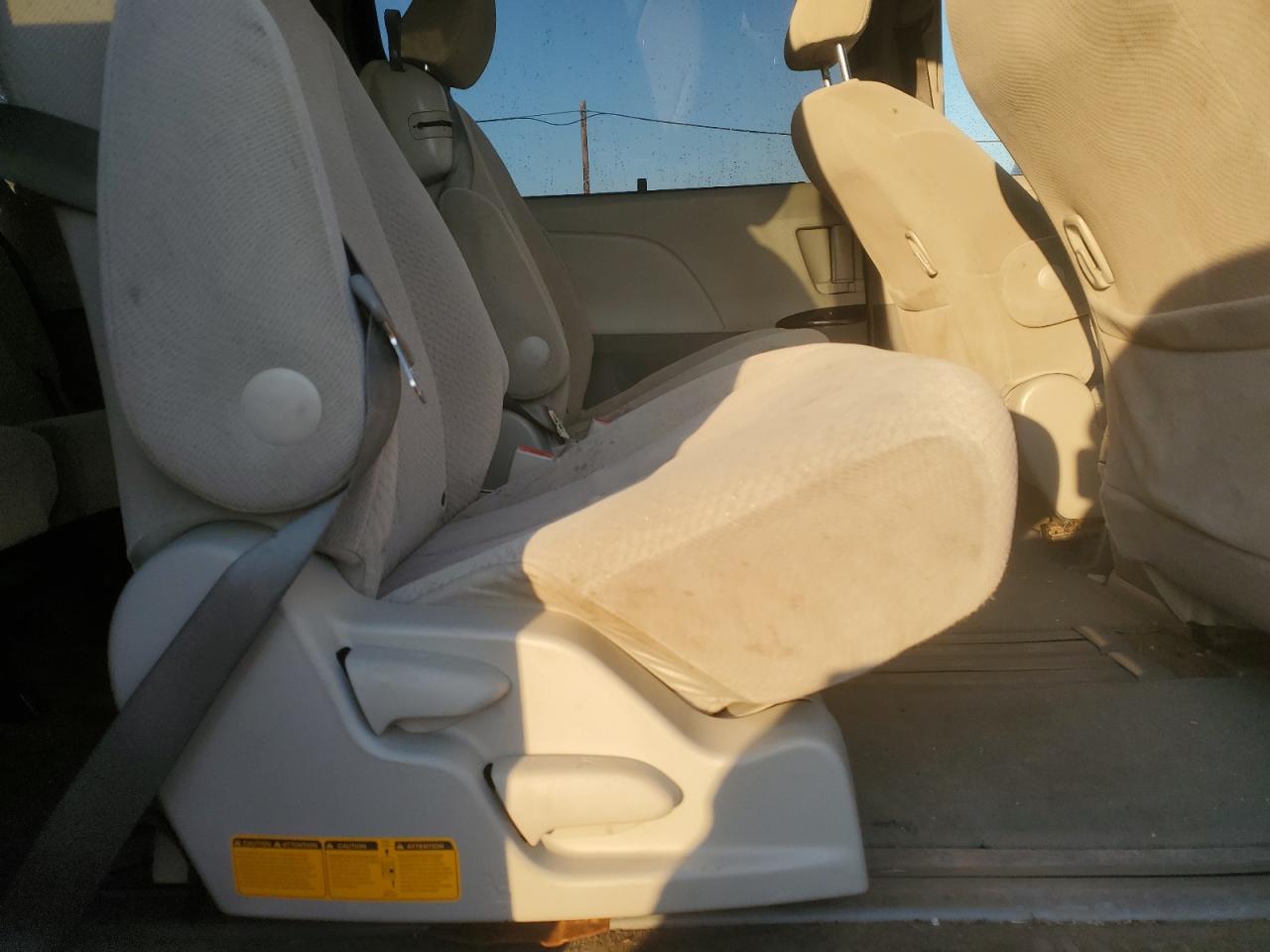 2012 Toyota Sienna VIN 5TDKK3DC6CS277584 Copart auction photo, rear end / side damage thumbnail 11