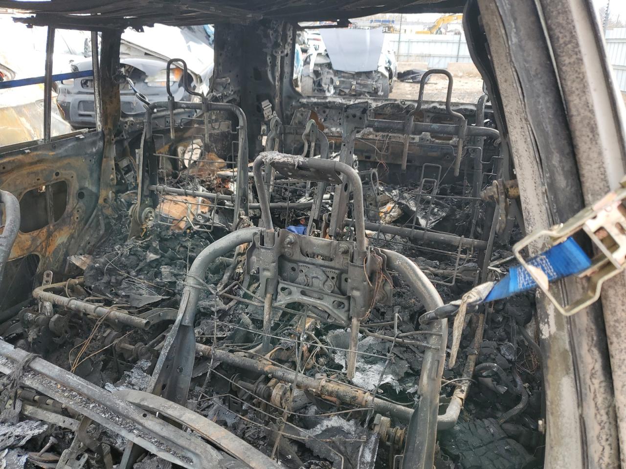 2011 Toyota Land Cruiser VIN JTMHY7AJ3B4007368 Copart auction photo, burn damage thumbnail 10