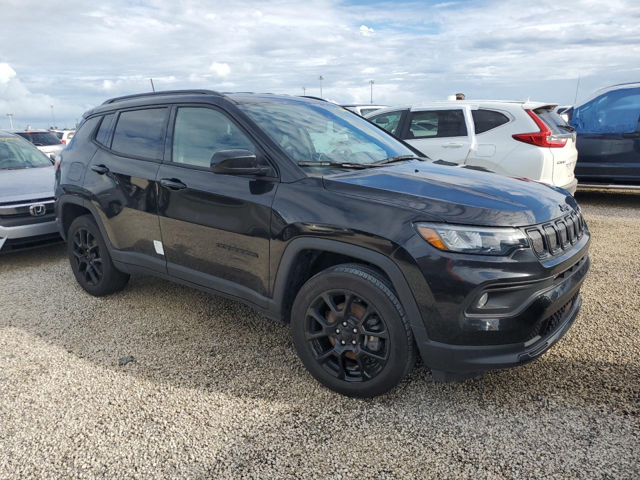 2022 Jeep Compass VIN 3C4NJDBB1NT227233 Copart auction photo, water/flood damage thumbnail 4