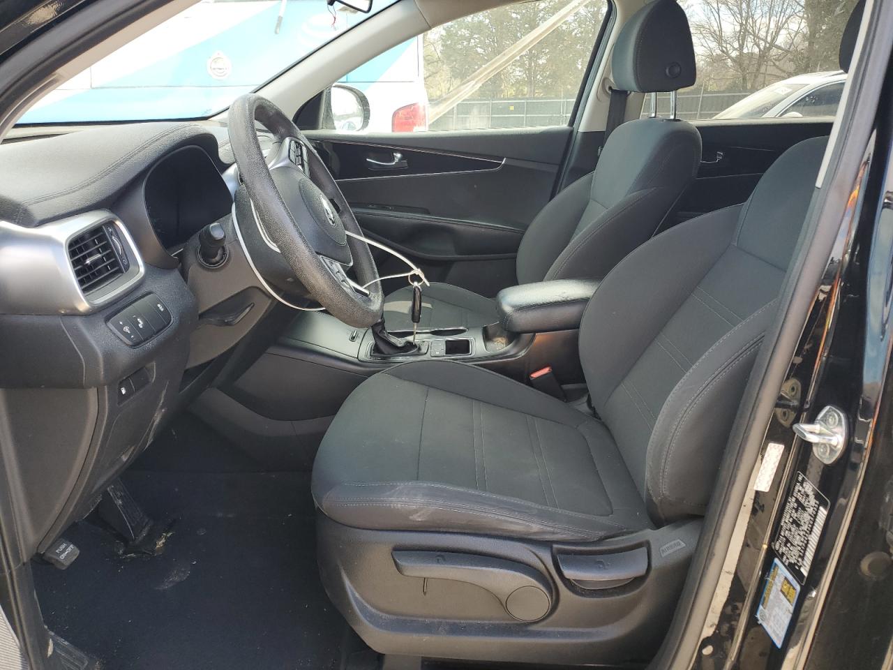 2019 KIA Sorento VIN 5XYPG4A33KG570355 Copart auction photo, front end / rear end damage thumbnail 7