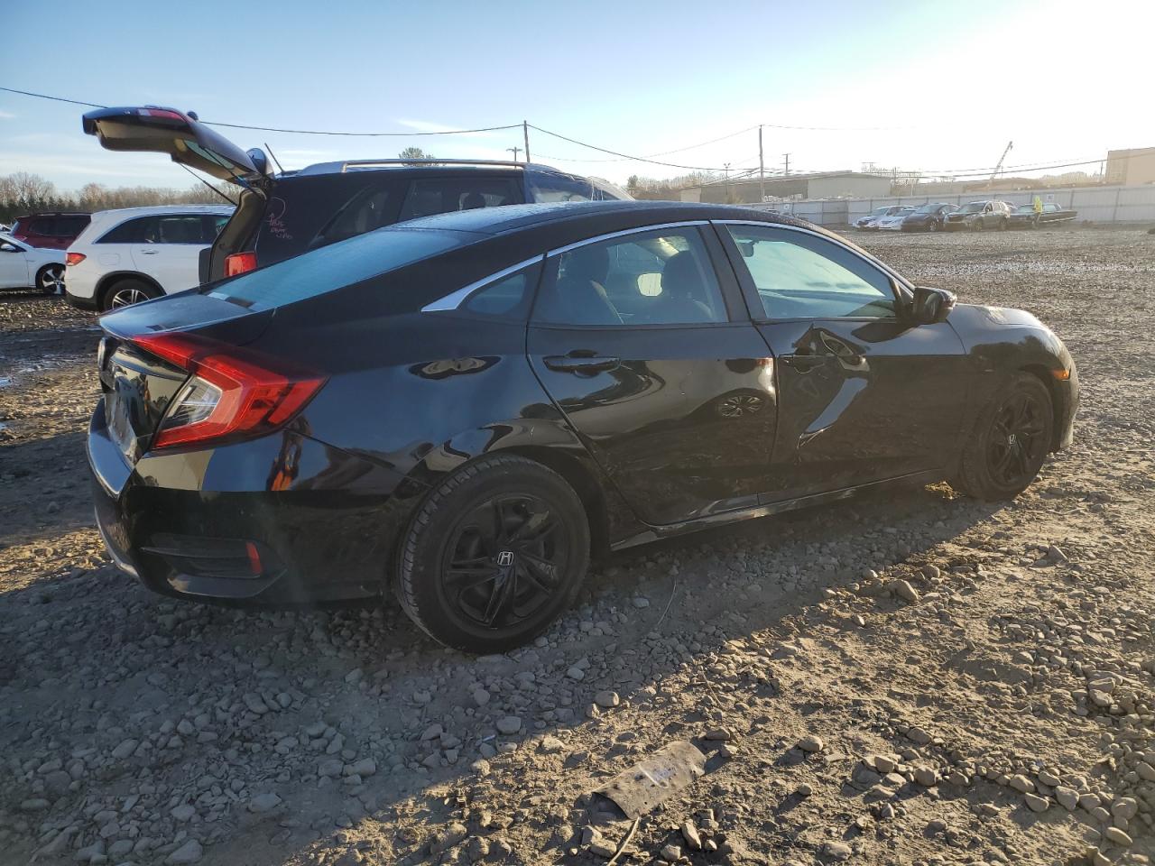 2020 Honda Civic VIN 2HGFC2F67LH523848 Copart auction photo, front end / side damage thumbnail 3