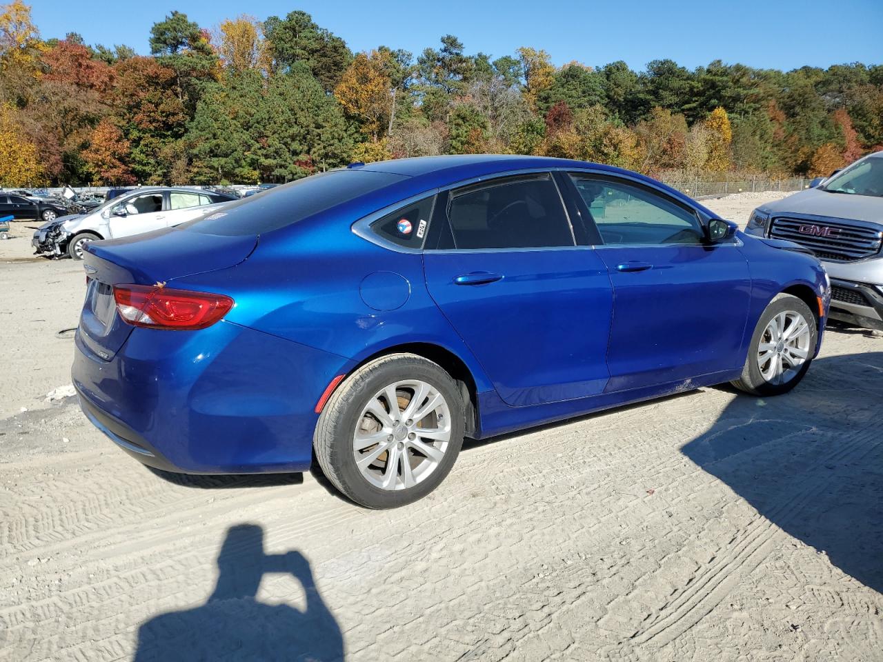 2015 Chrysler 200 VIN 1C3CCCAB3FN600422 Copart auction photo, front end damage thumbnail 3