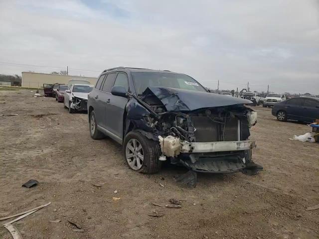 2013 Toyota Highlander VIN 5TDZK3EH1DS100855 Copart auction photo, front end / minor dent/scratches damage thumbnail 12