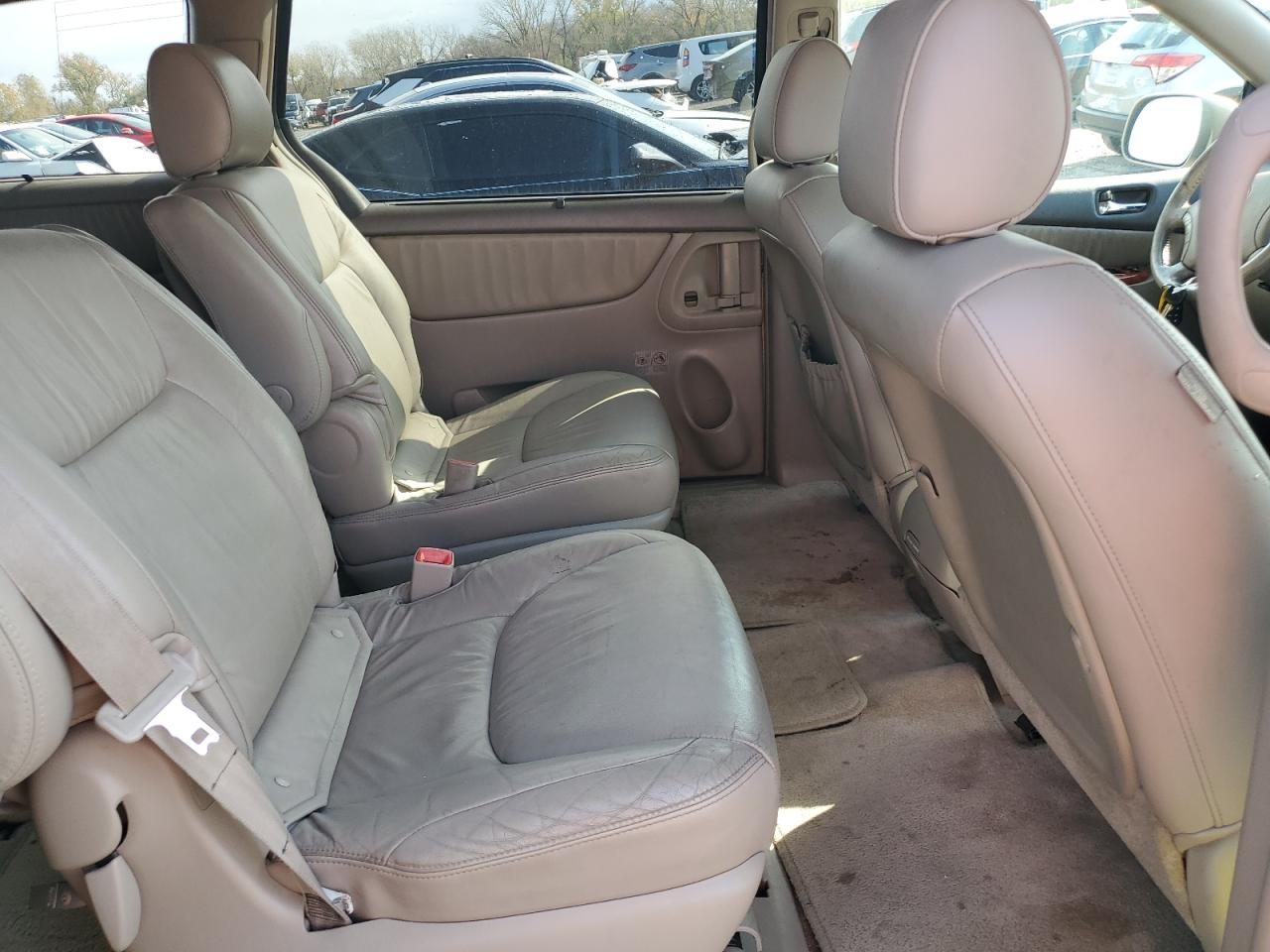 2007 Toyota Sienna VIN 5TDZK22C07S044396 Copart auction photo, front end / undercarriage damage thumbnail 11