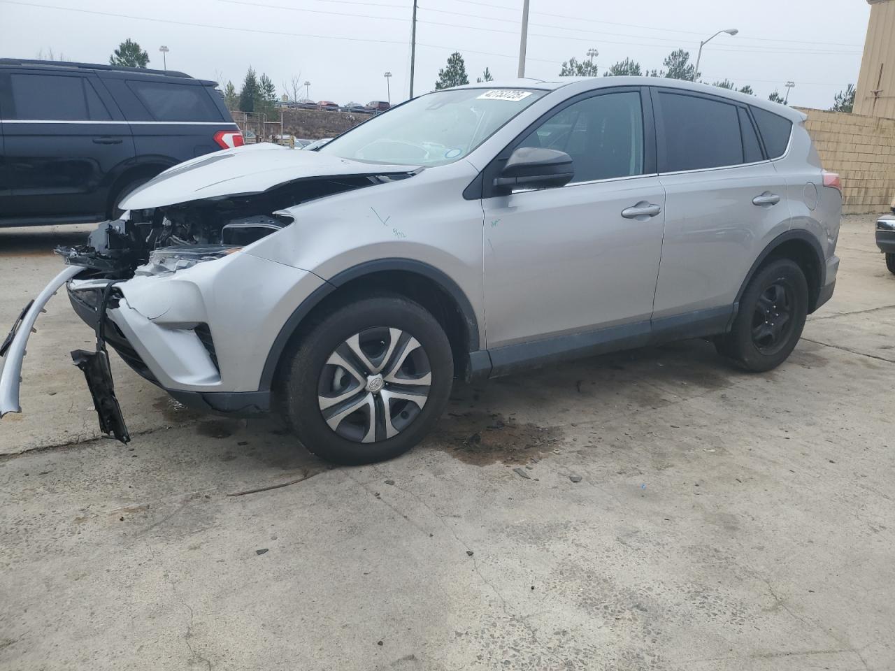 2018 Toyota RAV 4 VIN 2T3BFREV4JW840523