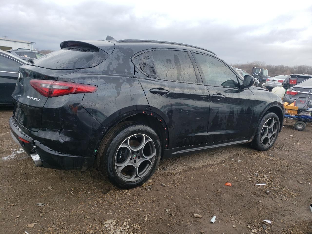 2018 Alfa Romeo Stelvio VIN ZASFAKPN0J7B63249 Copart auction photo, vandalism damage thumbnail 3