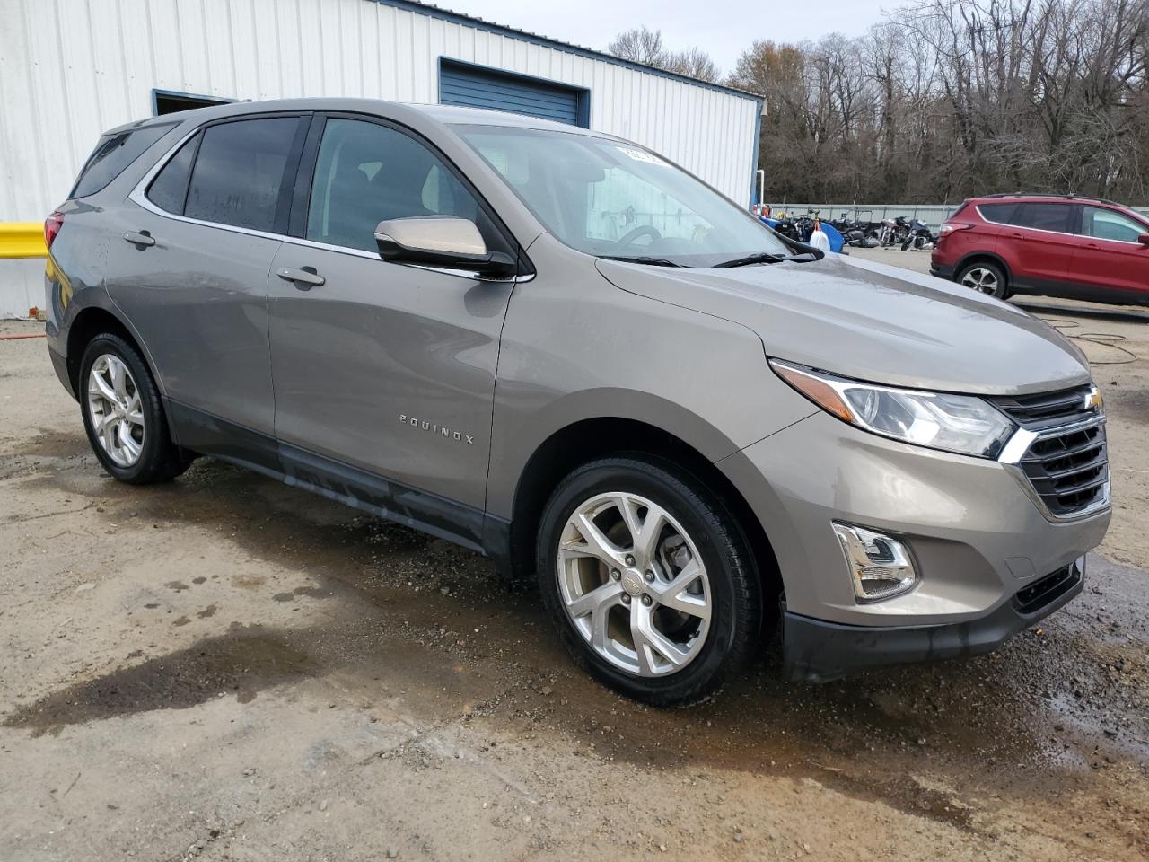 2018 Chevrolet Equinox VIN 3GNAXKEX5JS532332 Copart auction photo, front end / side damage thumbnail 4