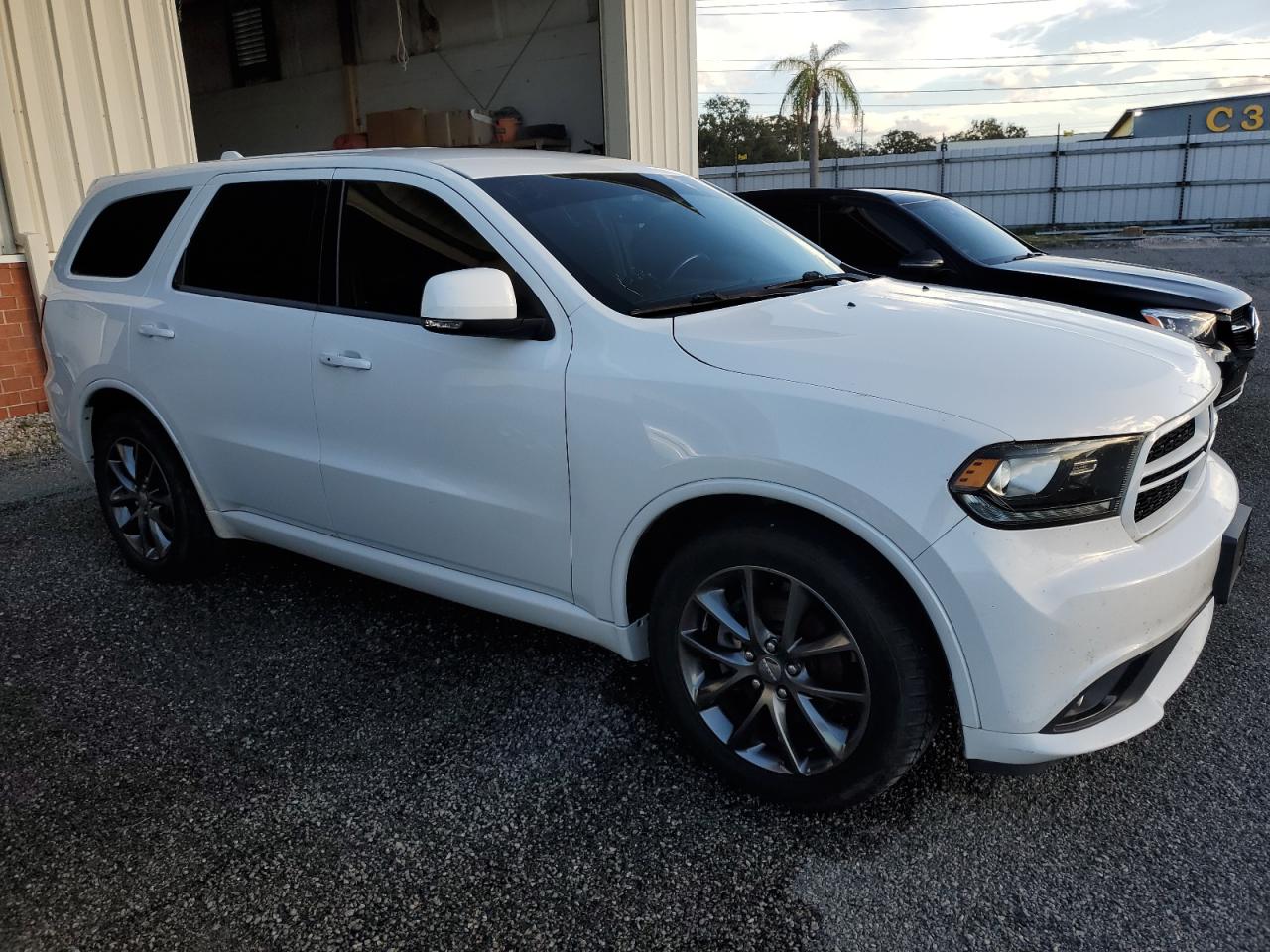 2017 Dodge Durango VIN 1C4RDHDG7HC869495 Copart auction photo, water/flood damage thumbnail 4