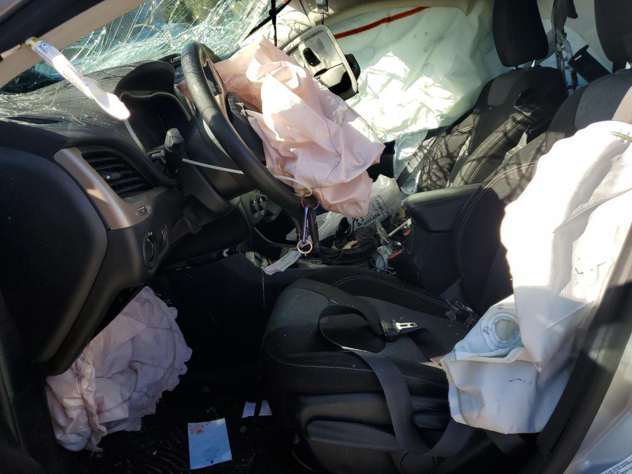 2014 Jeep Grand Cherokee VIN 1C4PJLAB0EW163474 Copart auction photo, front end / side damage thumbnail 7