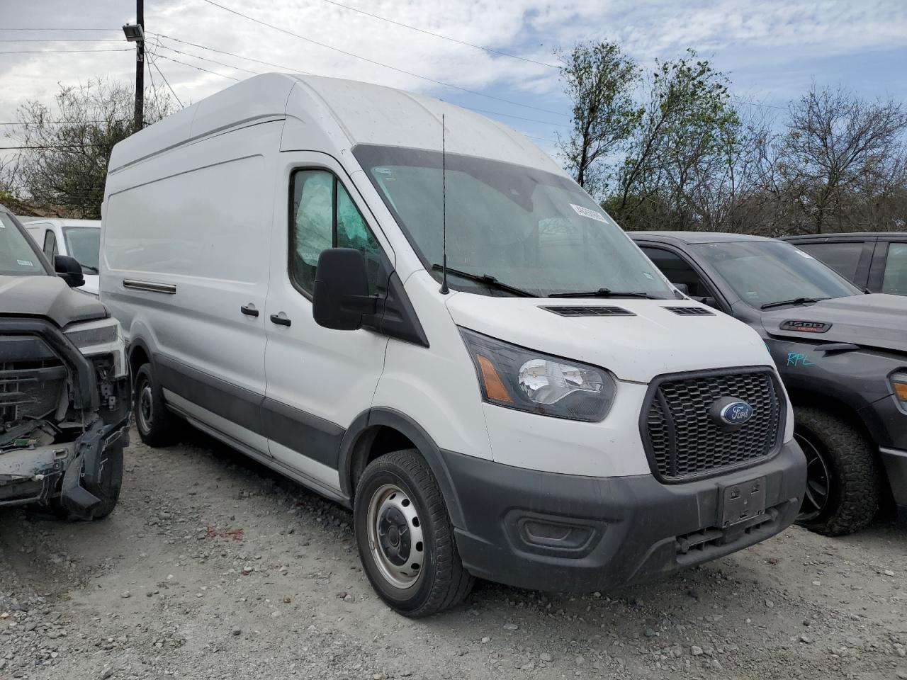 2023 Ford Transit VIN 1FTBR3X88PKB88910 Copart auction photo, side / minor dent/scratches damage thumbnail 4