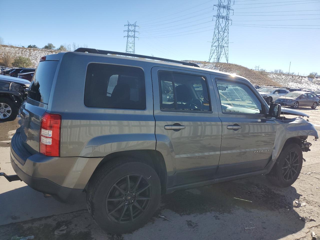 2014 Jeep Liberty (Patriot) VIN 1C4NJPBA7ED593356 Copart auction photo, front end / side damage thumbnail 3