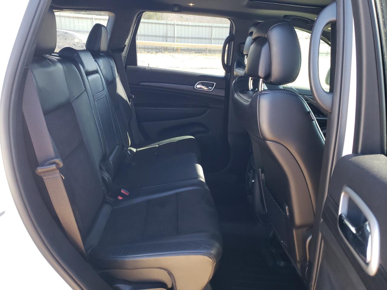 2019 Jeep Grand Cherokee VIN 1C4RJFAG9KC545747 Copart auction photo, front end / side damage thumbnail 11