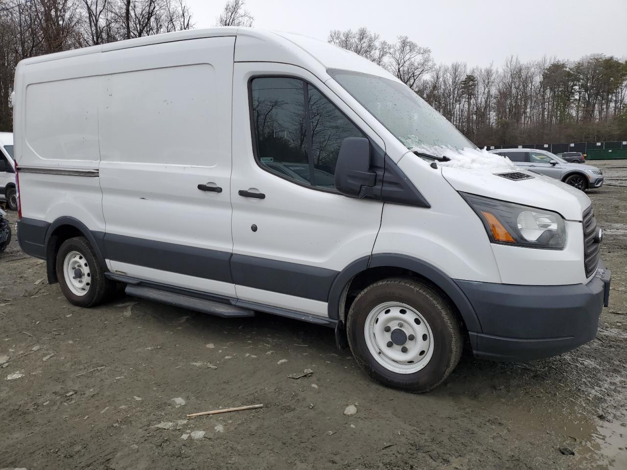 2016 Ford Transit VIN 1FTYE1CM4GKB33397 Copart auction photo, minor dent/scratches damage thumbnail 4