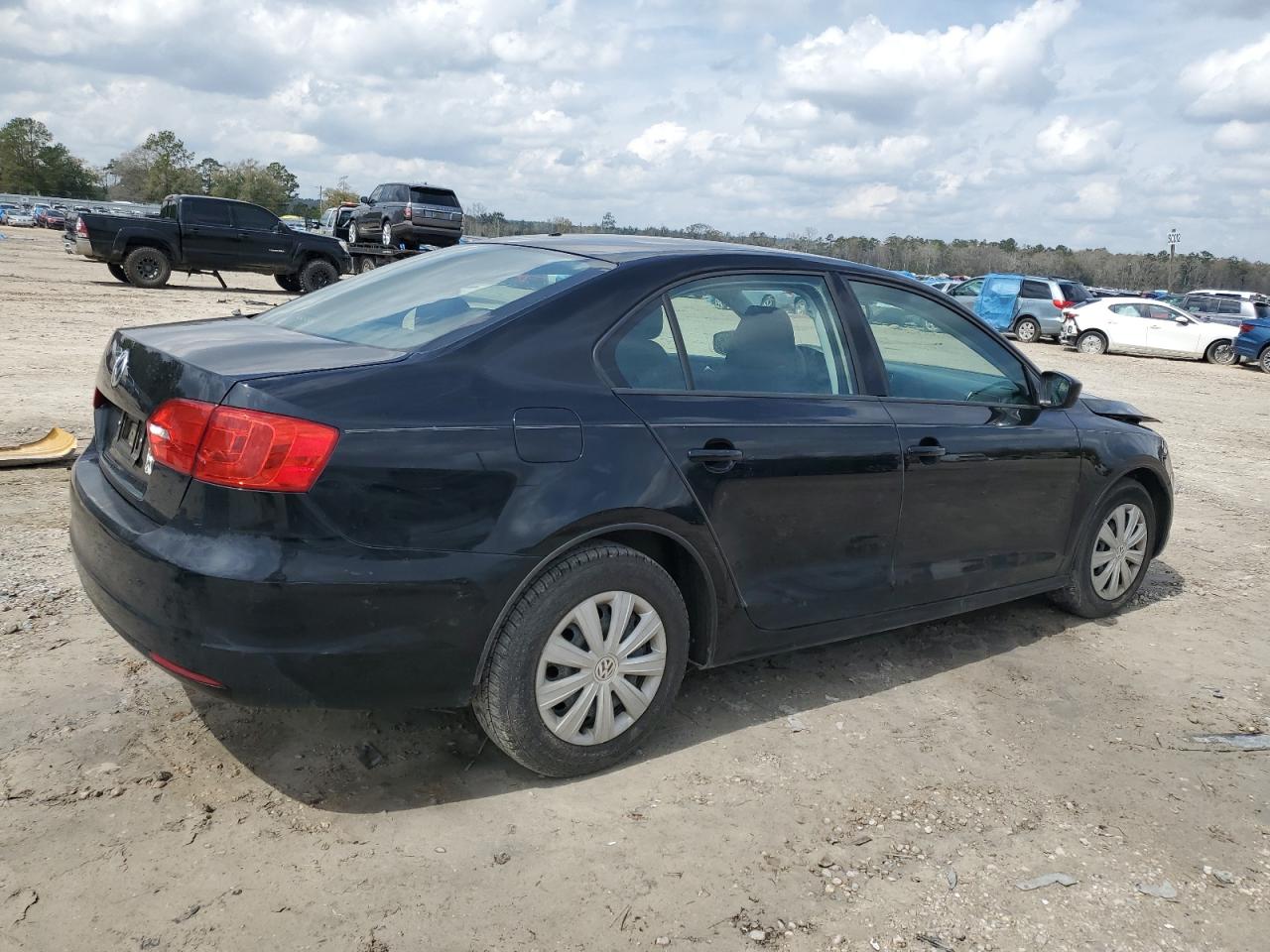 2014 Volkswagen Jetta VIN 3VW2K7AJXEM327395 Copart auction photo, front end damage thumbnail 3