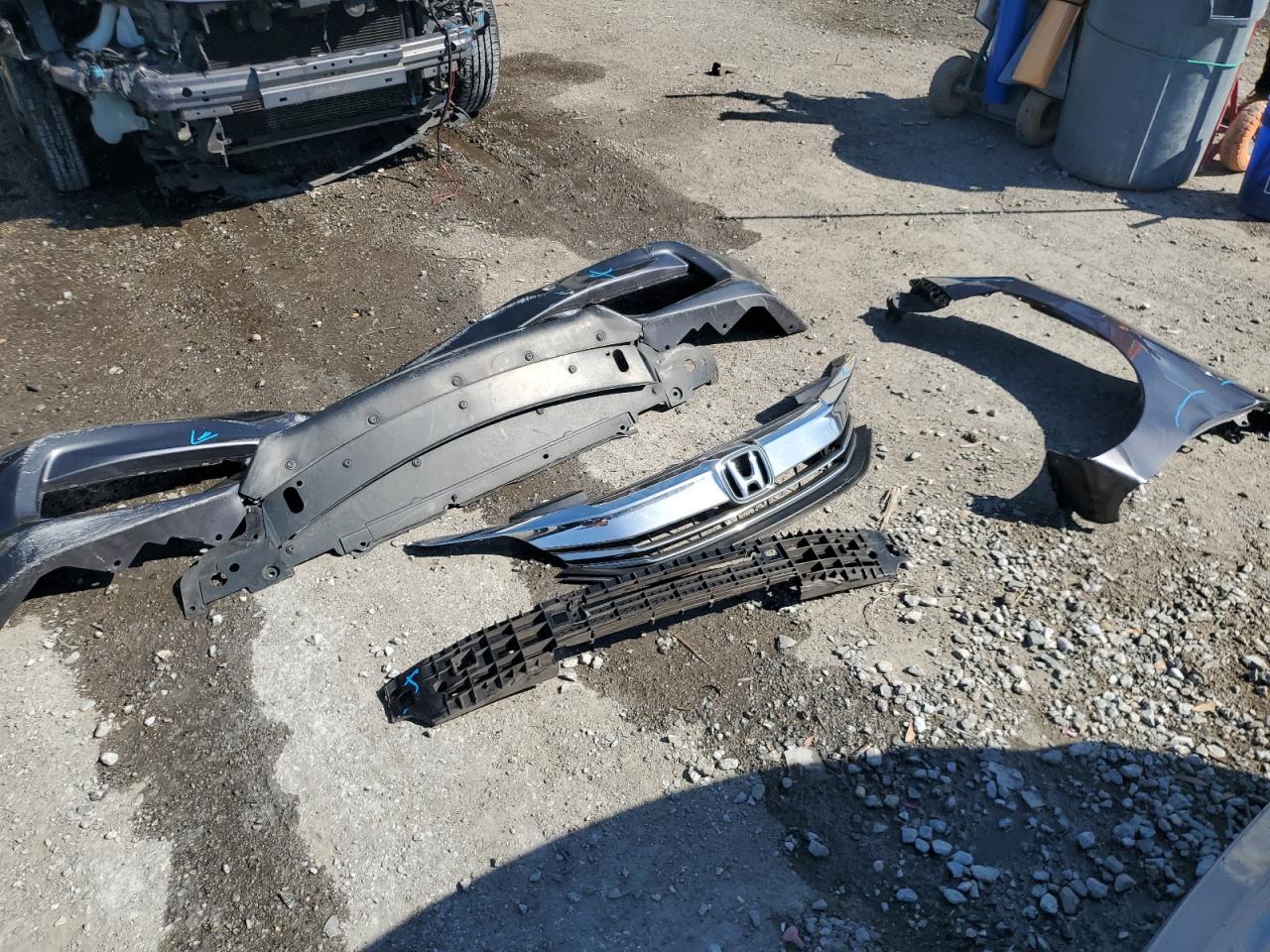 2017 Honda Accord VIN 1HGCR2F38HA004577 Copart auction photo, front end damage thumbnail 12