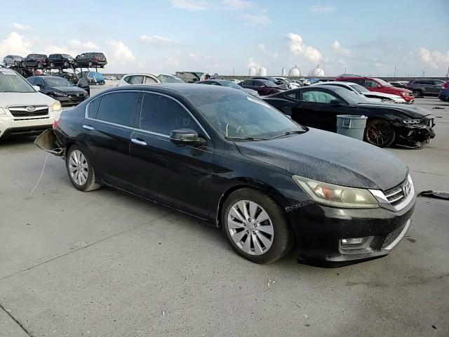 2015 Honda Accord VIN 1HGCR2F82FA056490 Copart auction photo, undercarriage / rear end damage thumbnail 10