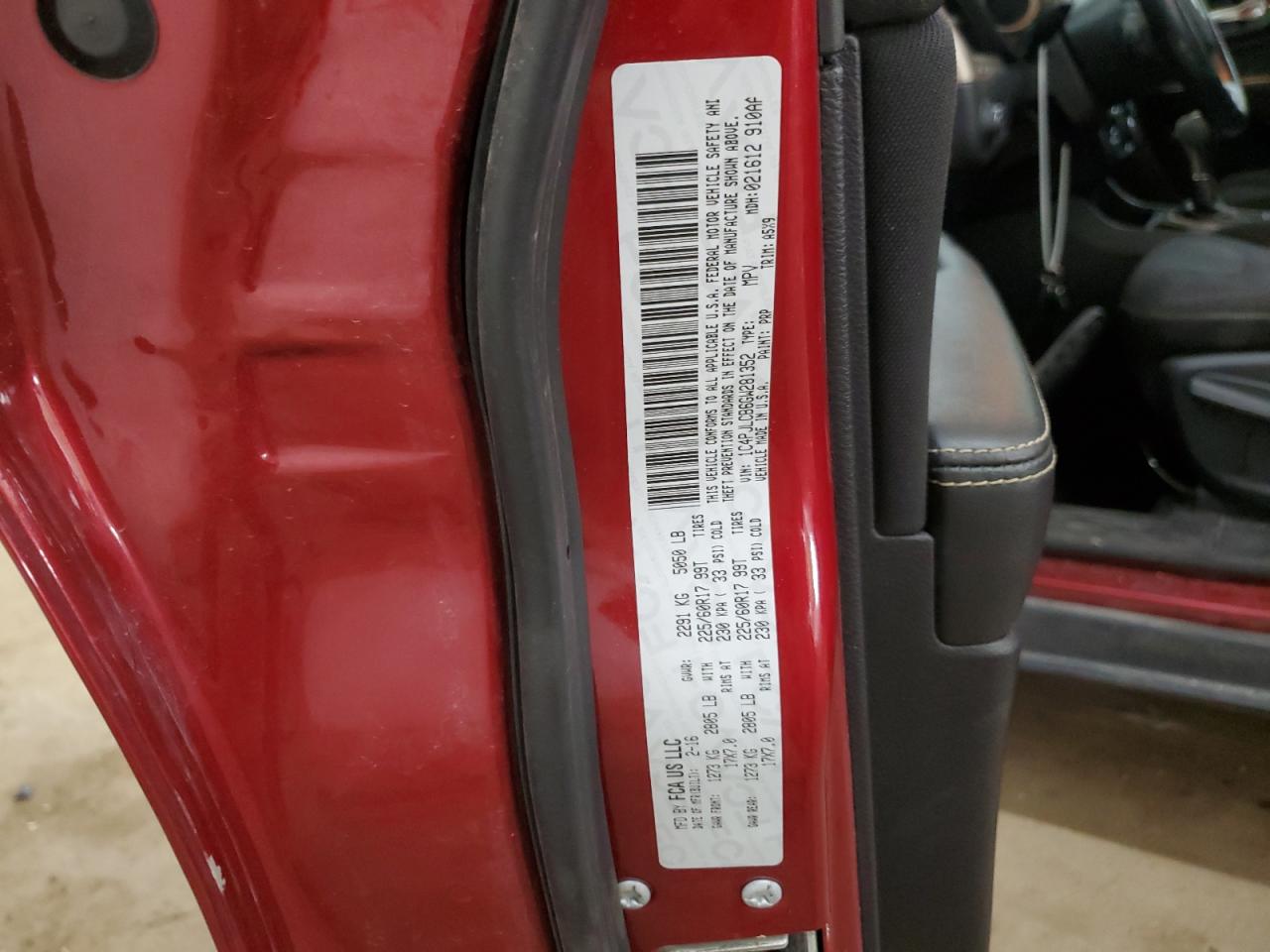 2016 Jeep Grand Cherokee VIN 1C4PJLCB6GW281352 Copart auction photo, front end damage thumbnail 13