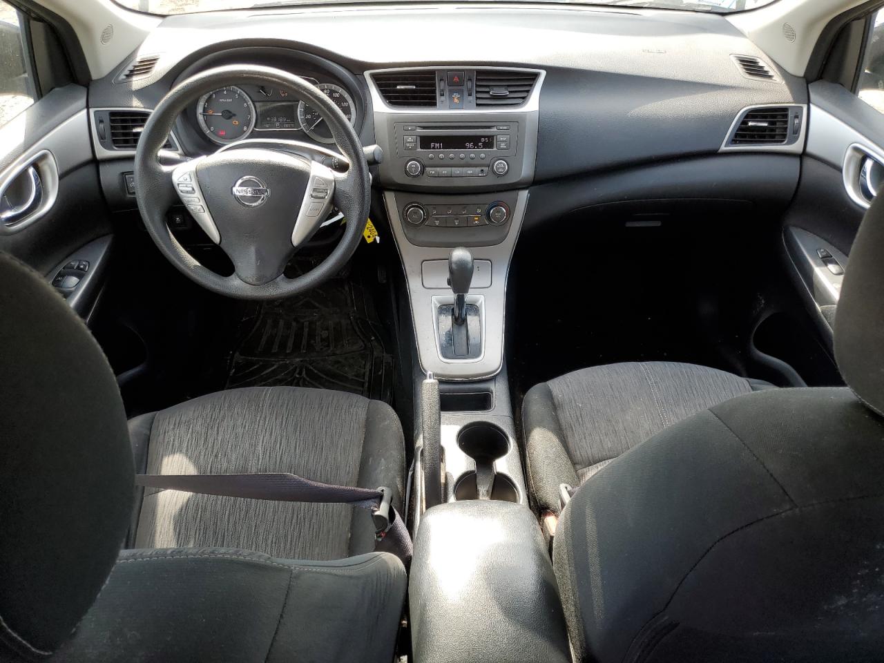 2014 Nissan Sentra VIN 3N1AB7AP5EY208765 Copart auction photo, front end / minor dent/scratches damage thumbnail 8