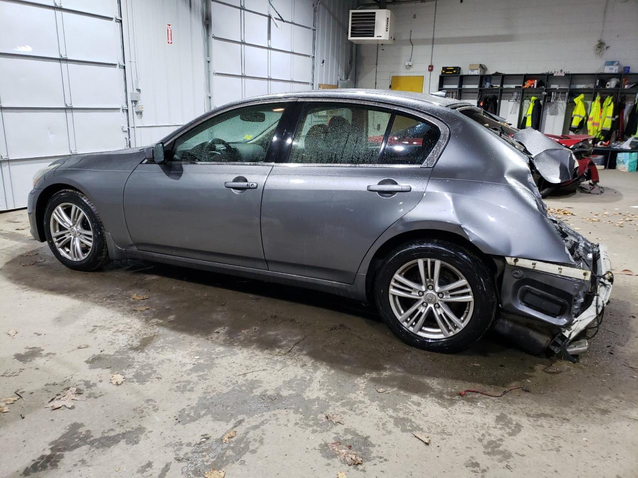 2013 Infiniti G VIN JN1CV6AR8DM357152 Copart auction photo, rear end / minor dent/scratches damage thumbnail 2