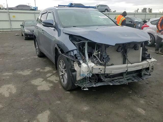 2019 Toyota Highlander VIN 5TDJZRFH6KS973086 Copart auction photo, front end / side damage thumbnail 12