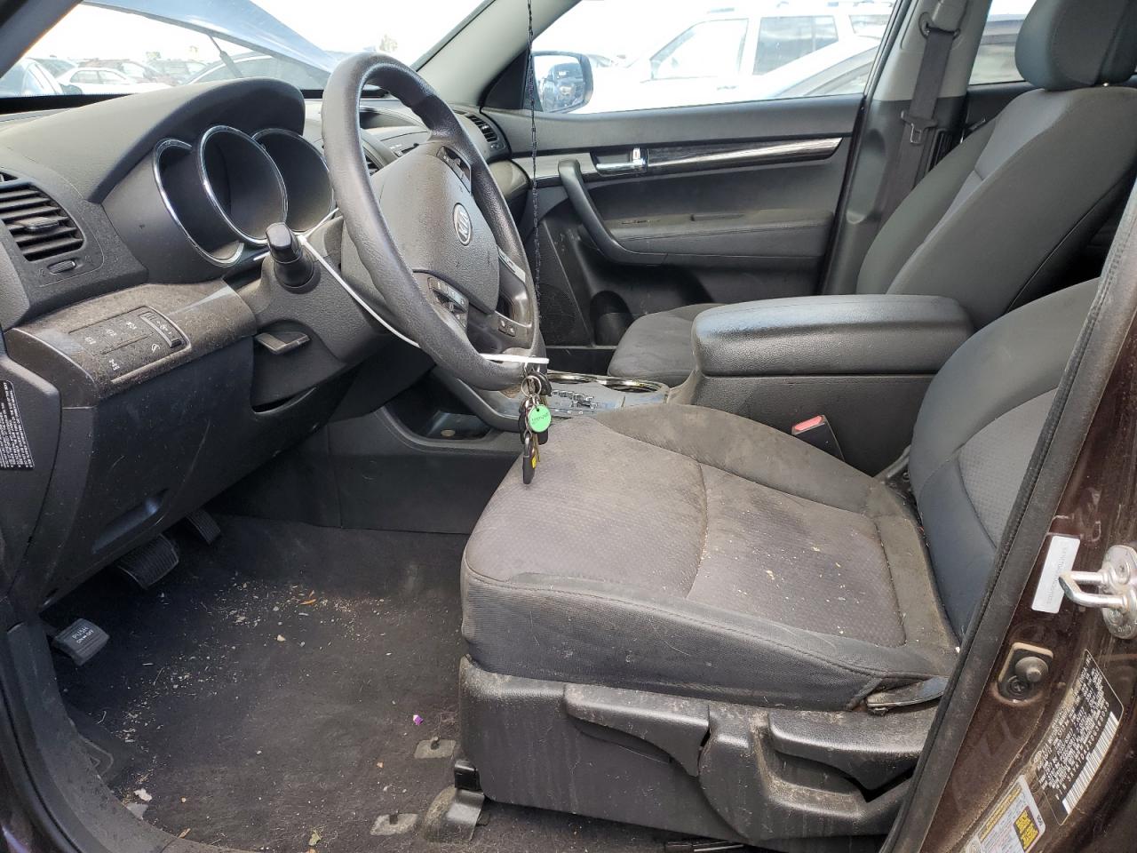 2013 KIA Sorento VIN 5XYKTDA2XDG369035 Copart auction photo, front end / side damage thumbnail 7
