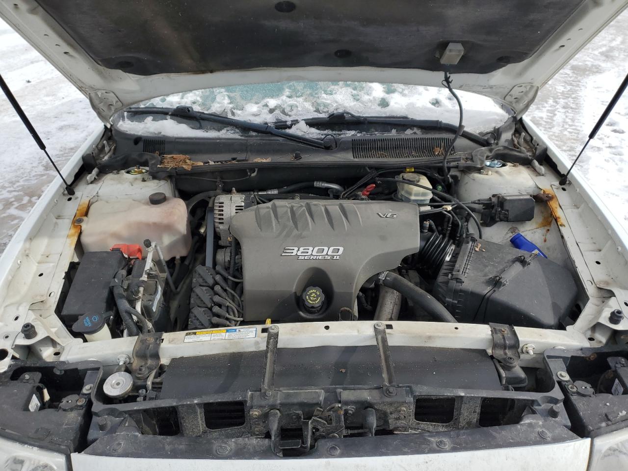 2000 Buick LeSabre VIN 1G4HP54K1YU330561 Copart auction photo, side / minor dent/scratches damage thumbnail 13