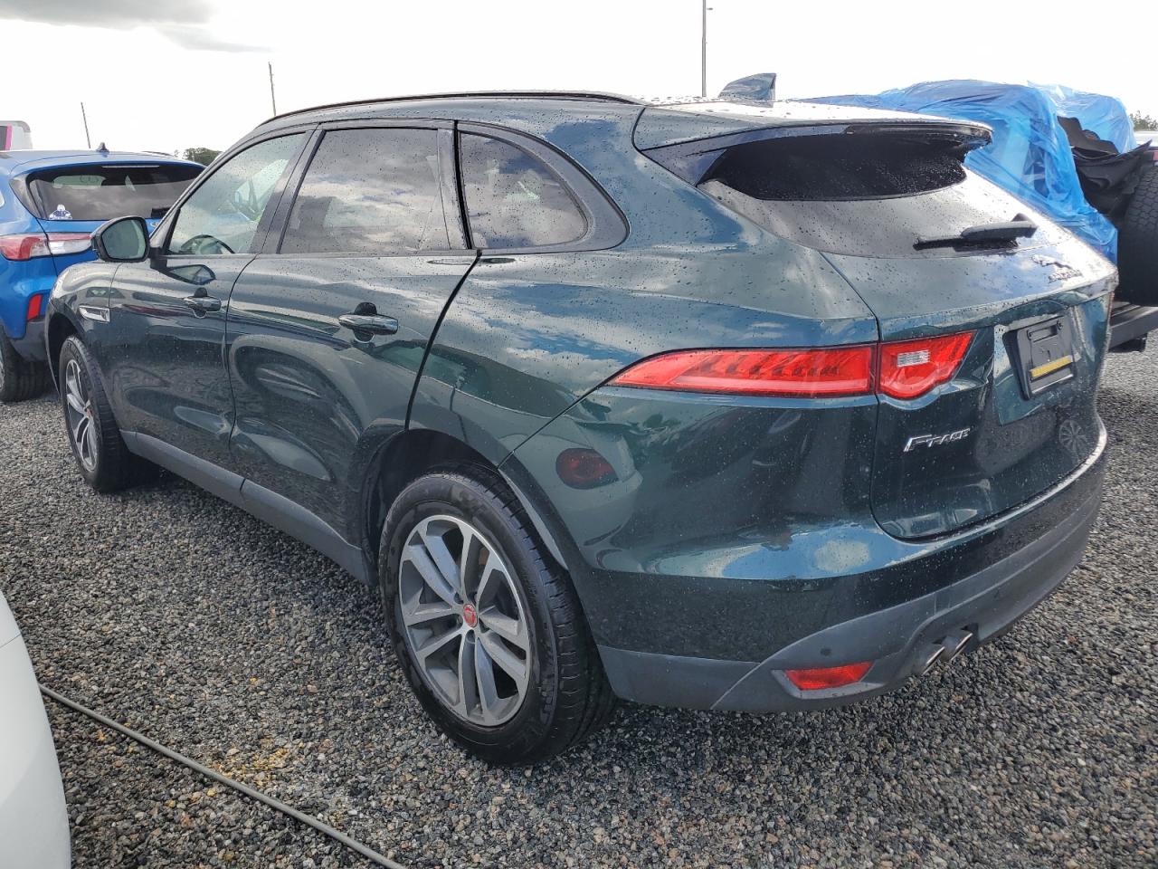 2017 Jaguar F-Pace VIN SADCJ2BN4HA091170 Copart auction photo, water/flood damage thumbnail 2