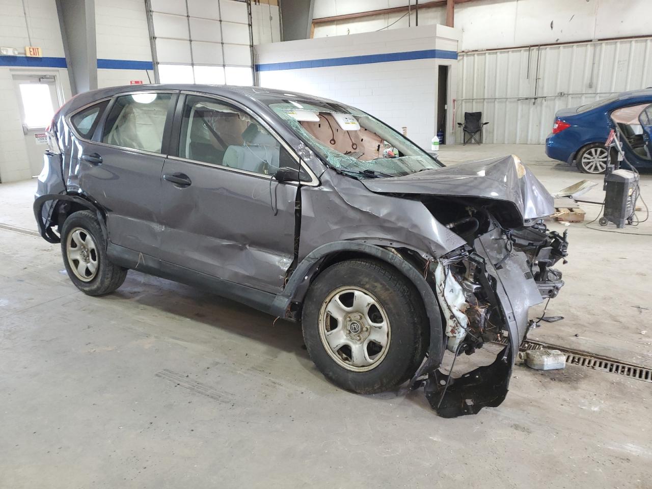 2016 Honda CR-V VIN 5J6RM4H33GL135106 Copart auction photo, rollover / mechanical damage thumbnail 4