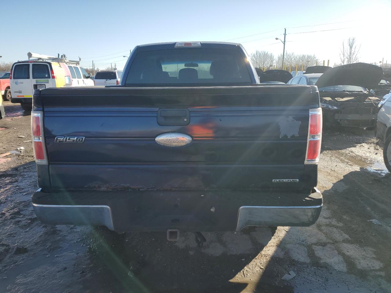 2011 Ford F-150 VIN 1FTEX1CM2BFB90101 Copart auction photo, minor dent/scratches damage thumbnail 6
