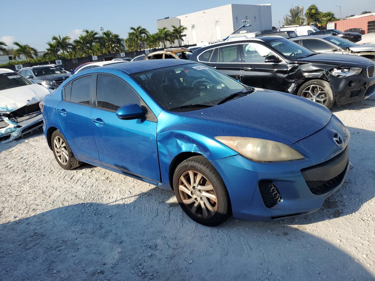 2012 Mazda 3 VIN JM1BL1V70C1605064 Copart auction photo, side / front end damage thumbnail 4