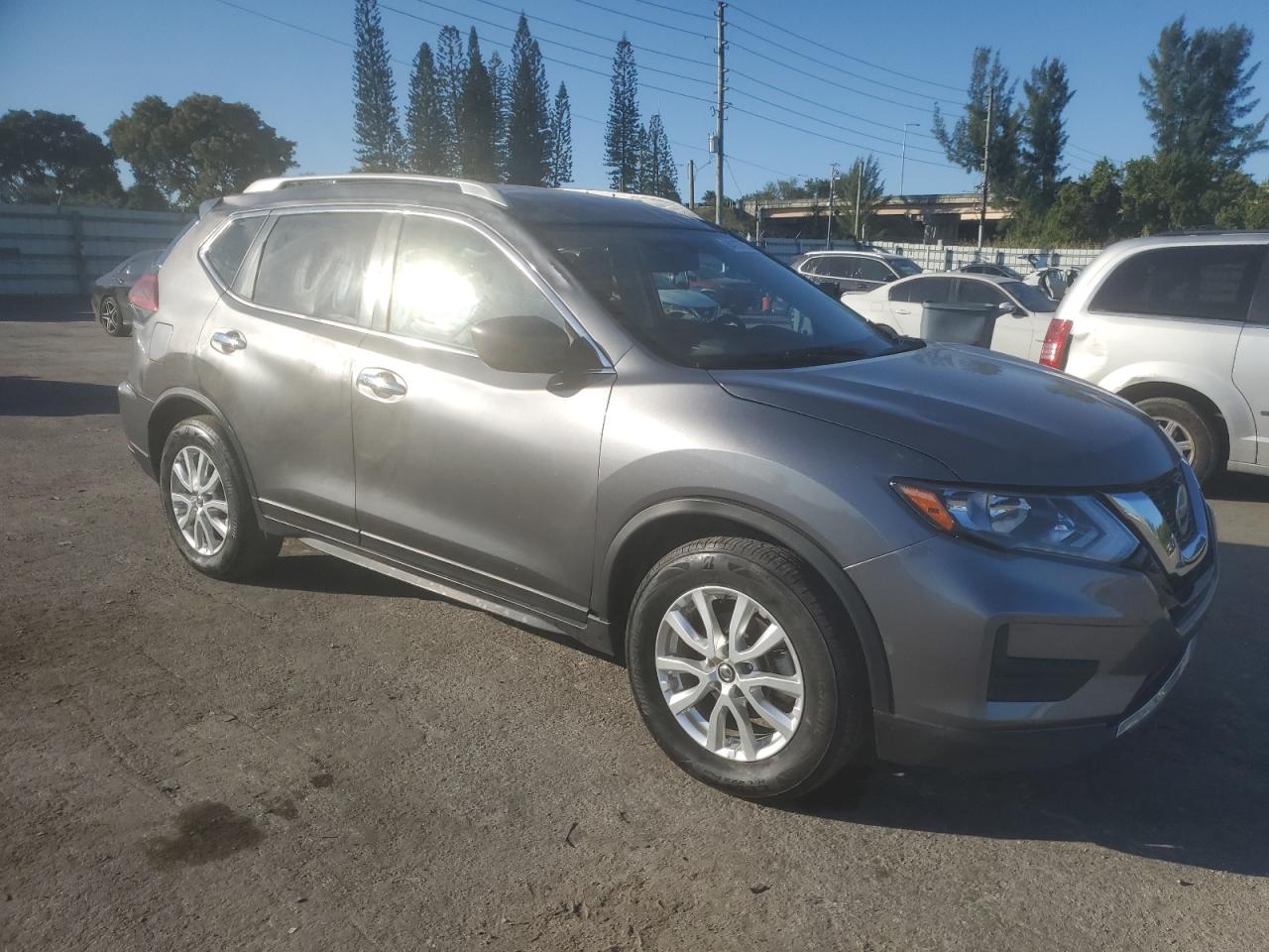 2020 Nissan Rogue VIN JN8AT2MTXLW003098 Copart auction photo, side damage thumbnail 4