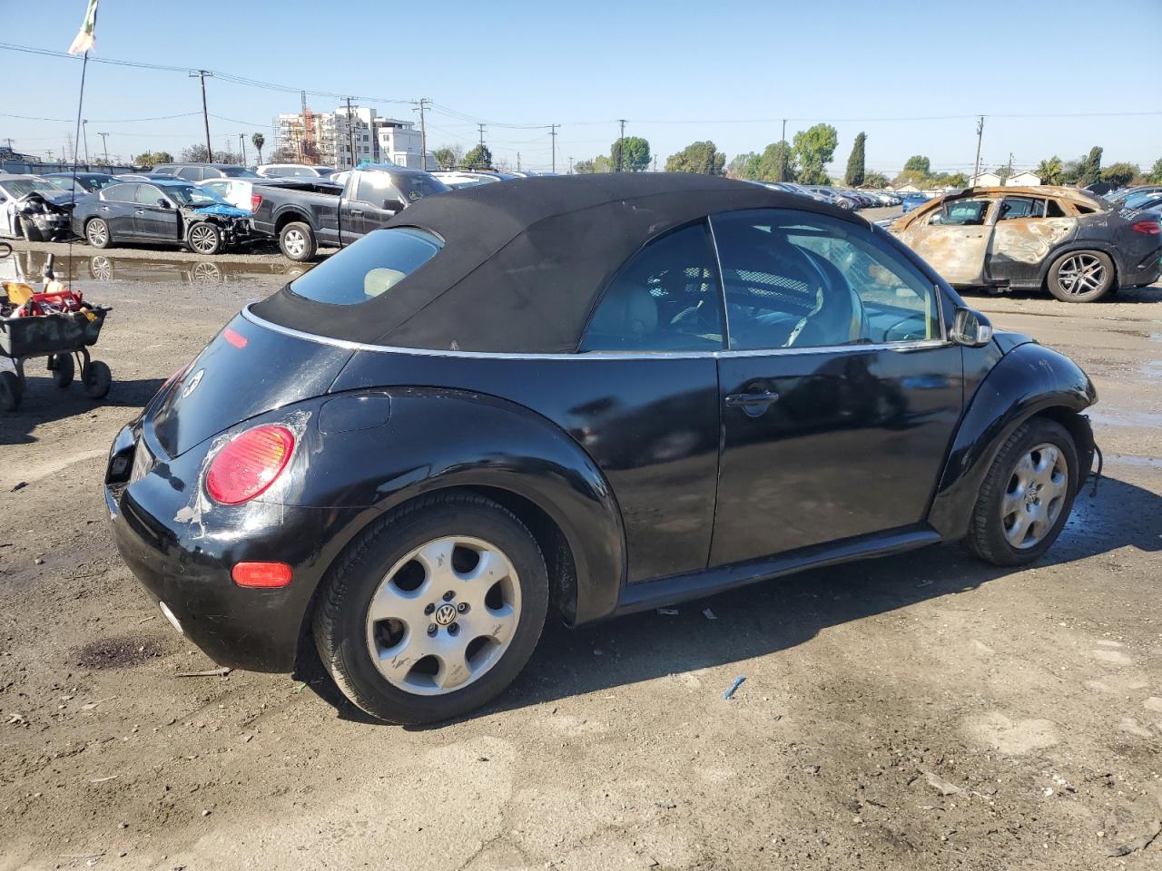 2003 Volkswagen Beetle VIN 3VWCK21Y83M307969 Copart auction photo, front end / stripped damage thumbnail 3