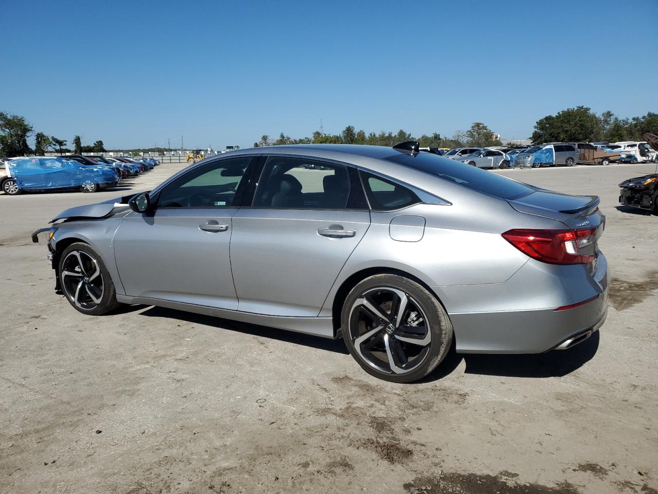 2022 Honda Accord VIN 1HGCV1F39NA117813 Copart auction photo, front end damage thumbnail 2