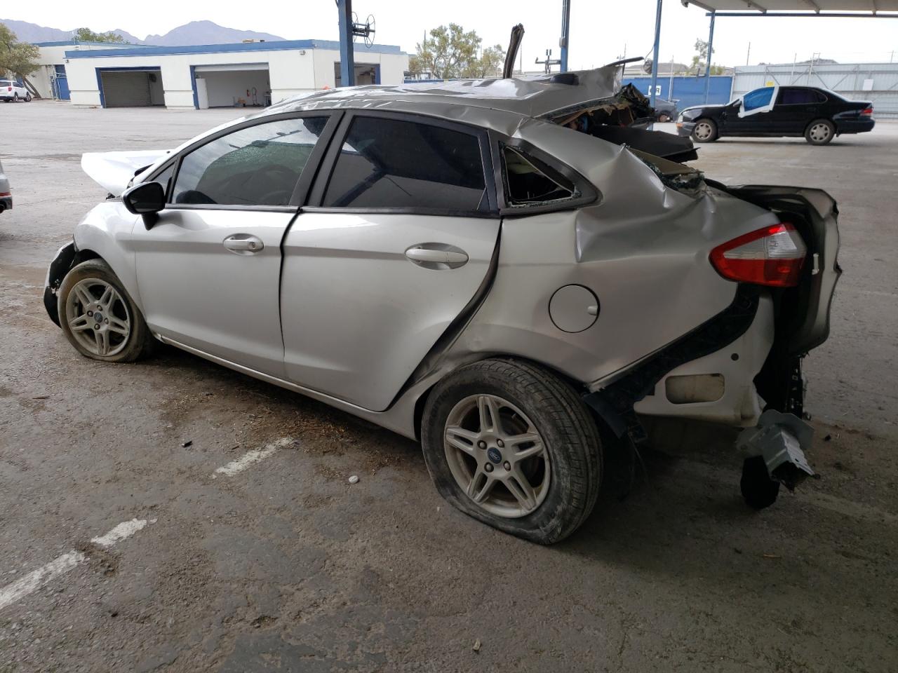 2018 Ford Fiesta VIN 3FADP4BJ0JM139477 Copart auction photo, all over damage thumbnail 2