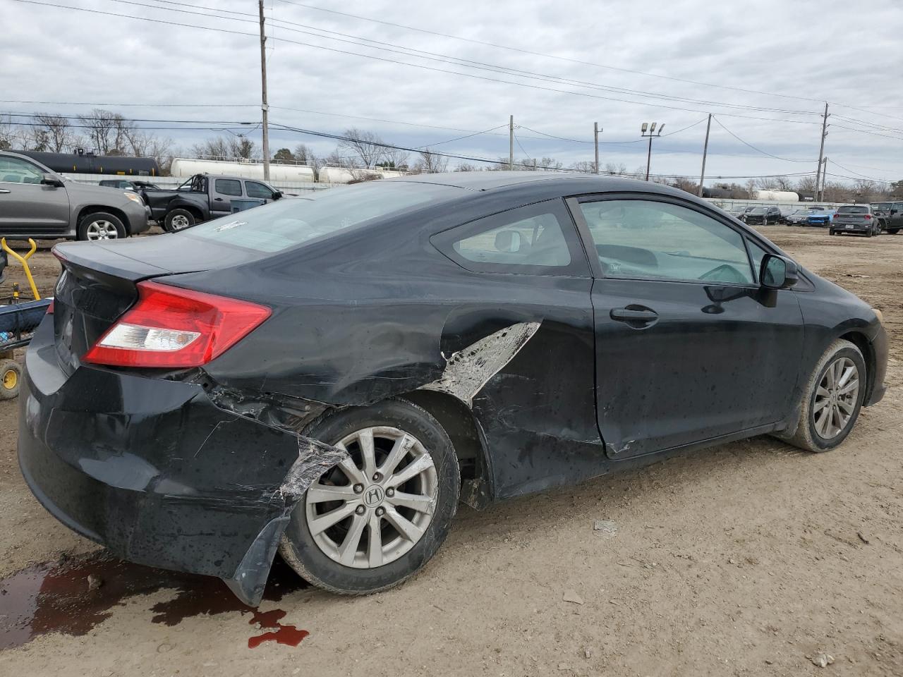 2012 Honda Civic VIN 2HGFG3B86CH509828 Copart auction photo, side / rear end damage thumbnail 3