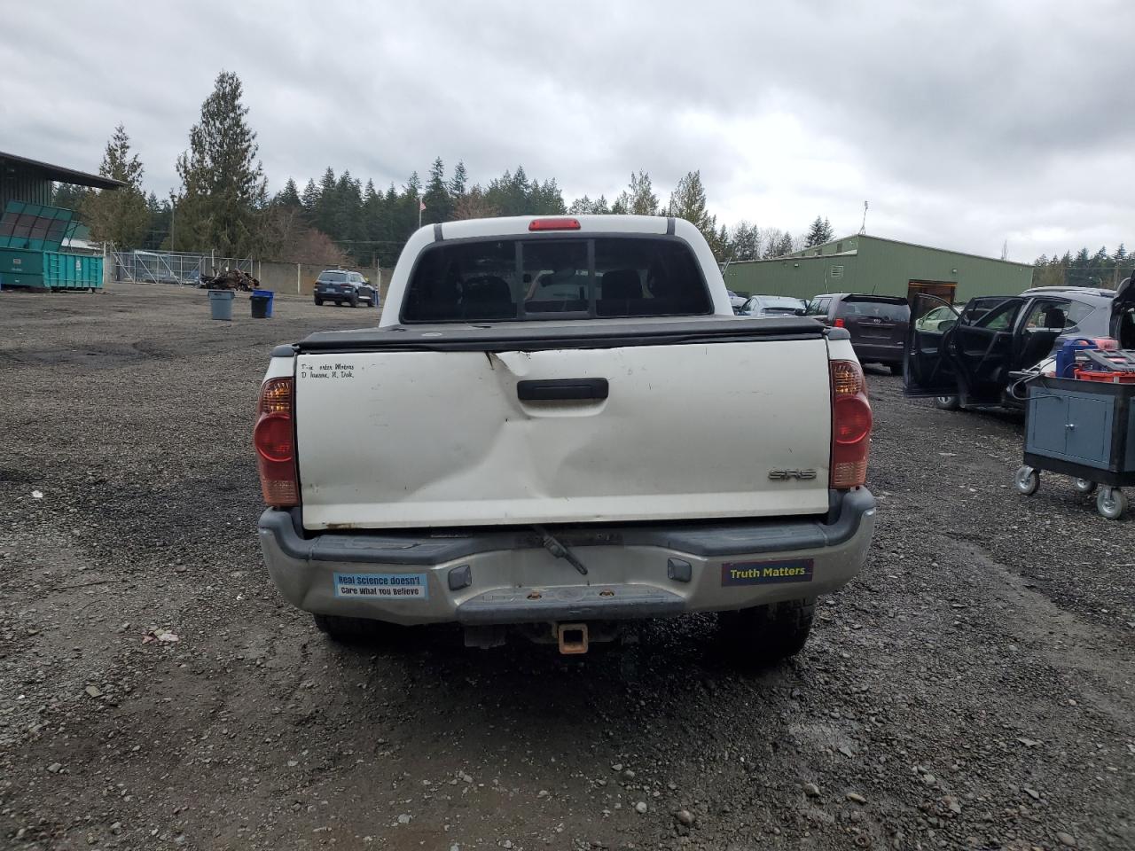 2008 Toyota Tacoma VIN 5TEJU62N18Z588491 Copart auction photo, front end / rear end damage thumbnail 6