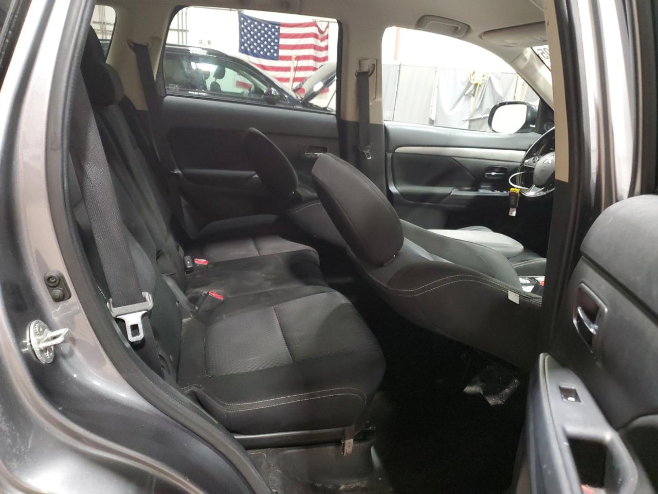 2017 Mitsubishi Outlander VIN JA4AZ3A32HZ021549 Copart auction photo, side / front end damage thumbnail 11