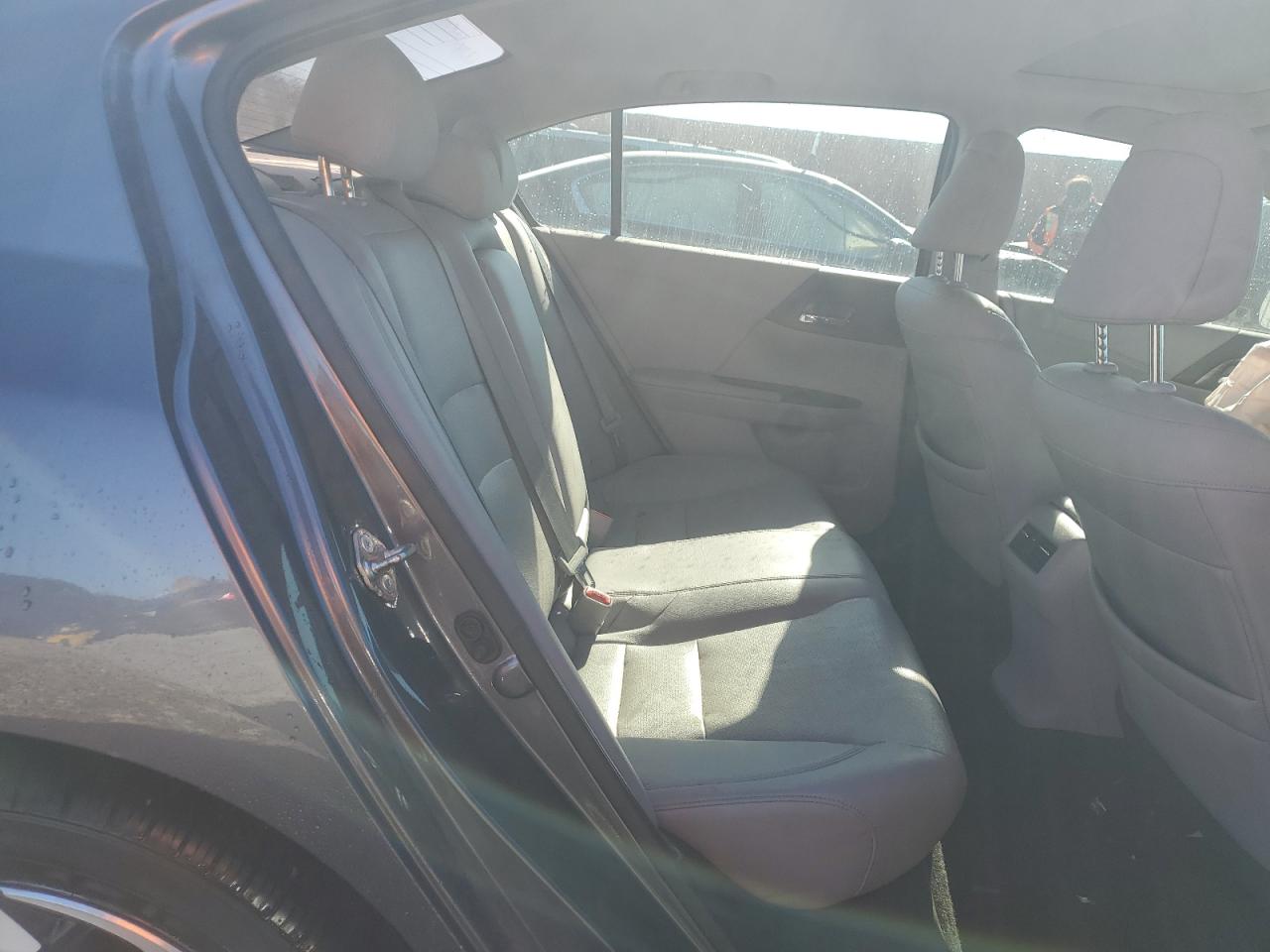2017 Honda Accord VIN 1HGCR2F87HA168530 Copart auction photo, front end / minor dent/scratches damage thumbnail 10