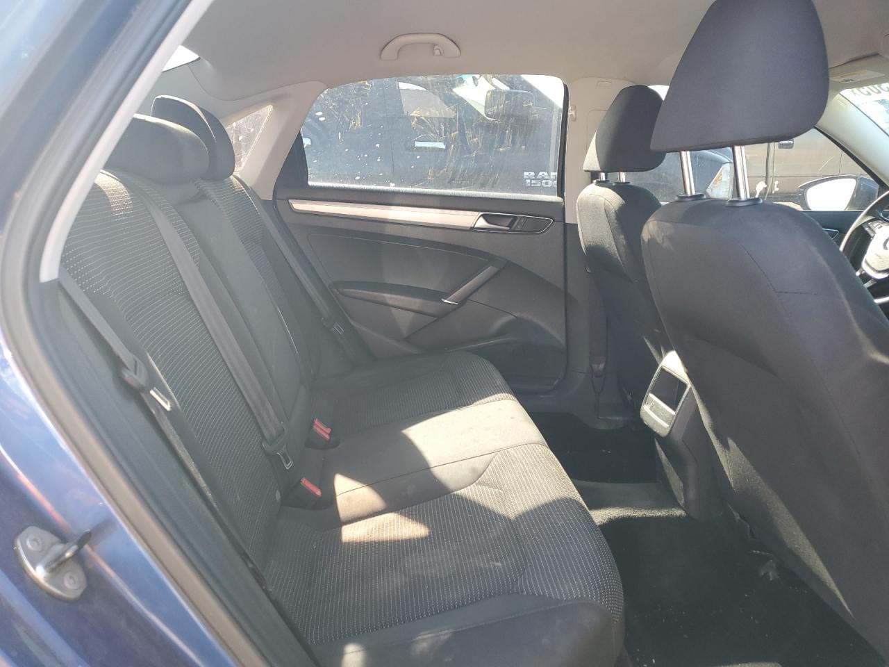 2016 Volkswagen Passat VIN 1VWAT7A32GC055861 Copart auction photo, rear end damage thumbnail 10