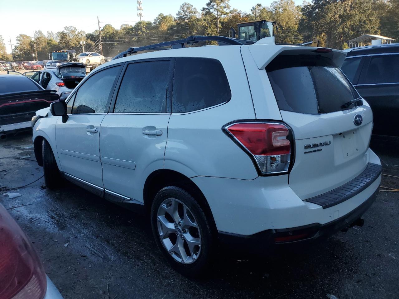 2017 Subaru Forester VIN JF2SJAWC3HH582073 Copart auction photo, front end damage thumbnail 2