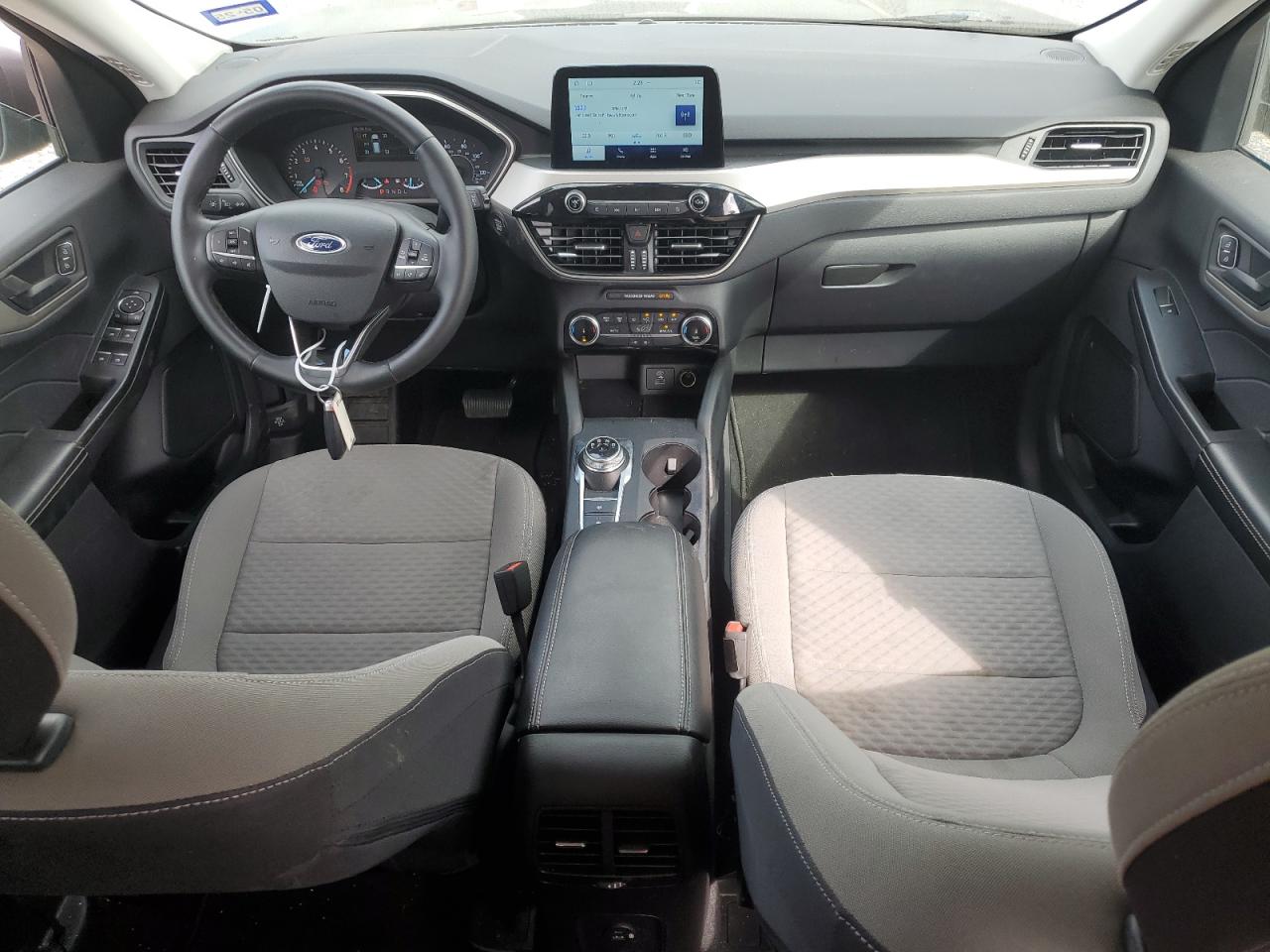 2022 Ford Escape VIN 1FMCU0G69NUB67402 Copart auction photo, front end / minor dent/scratches damage thumbnail 8