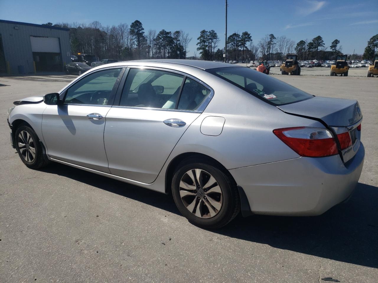 2015 Honda Accord VIN 1HGCR2F37FA022517 Copart auction photo, front end damage thumbnail 2