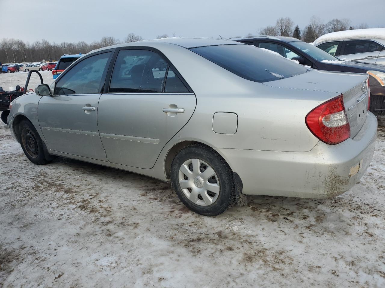 2004 Toyota Camry VIN 4T1BE32K84U851712 Copart auction photo, side / front end damage thumbnail 2