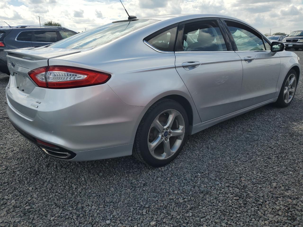 2015 Ford Fusion VIN 3FA6P0H95FR217079 Copart auction photo, water/flood damage thumbnail 3