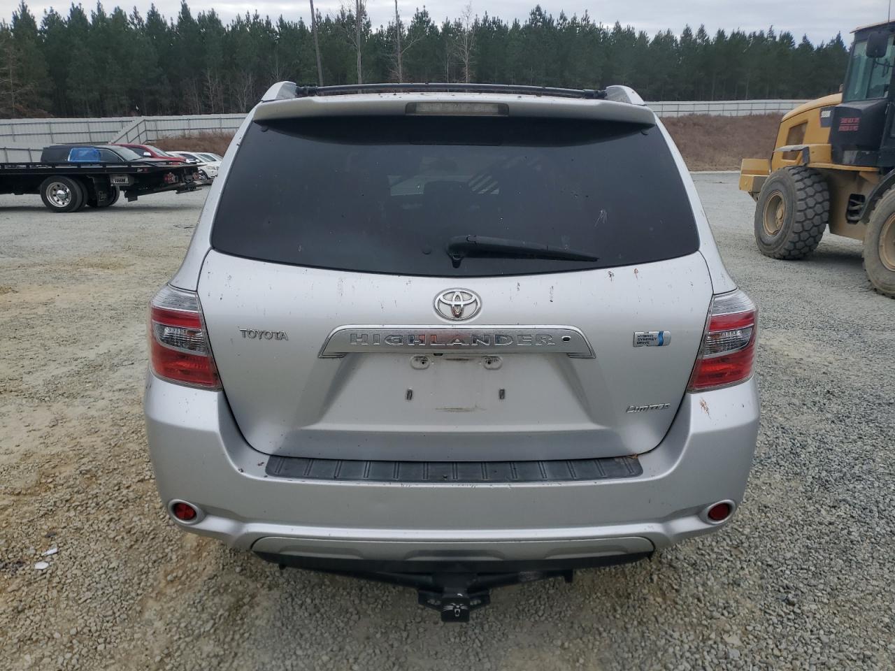 2008 Toyota Highlander VIN JTEEW44A882008292 Copart auction photo, front end damage thumbnail 6