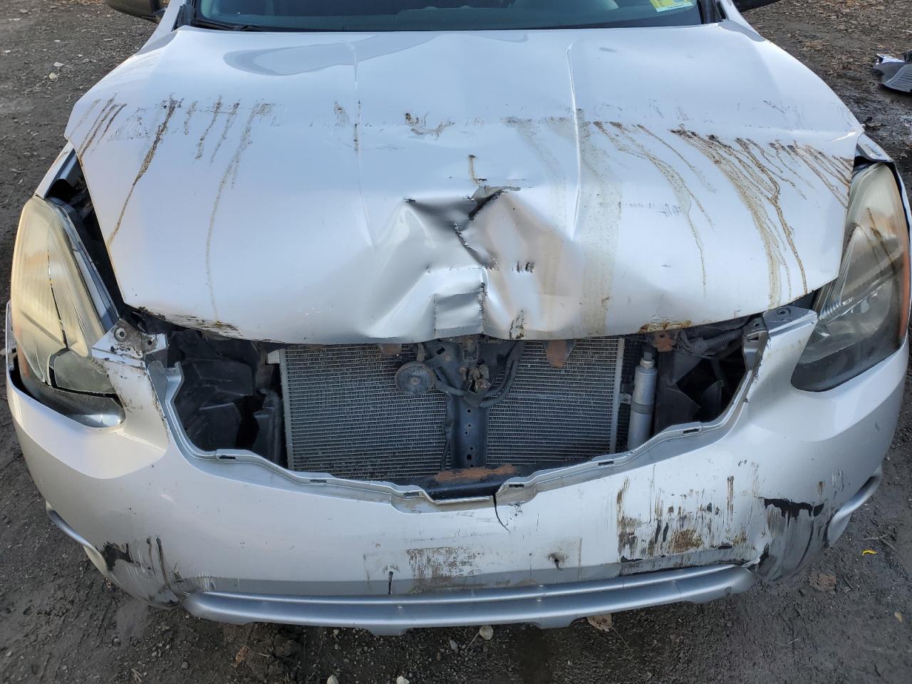 2015 Nissan Rogue VIN JN8AS5MVXFW756902 Copart auction photo, front end / minor dent/scratches damage thumbnail 13
