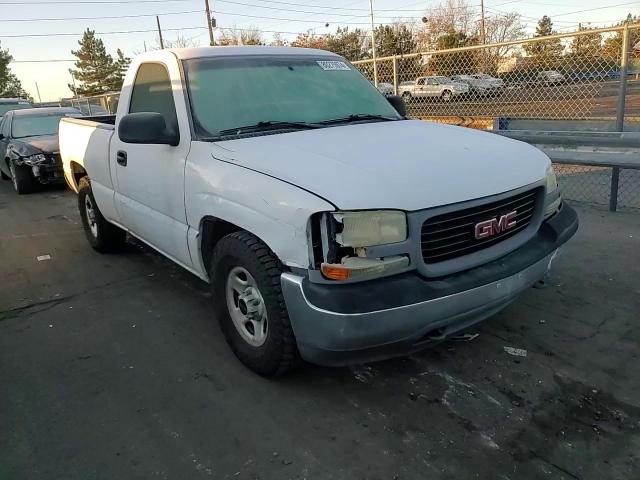 2000 GMC Sierra VIN 1GTEC14W6YZ160540 Copart auction photo, front end damage thumbnail 10